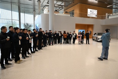 探索企业奥秘 铸就商业精英——MBA2307班移动课堂走进三家名企业务培训纪实